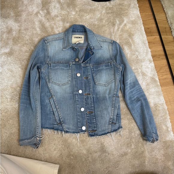 L'AGENCE Classic Blue Denim Jacket - Picture 1 of 3
